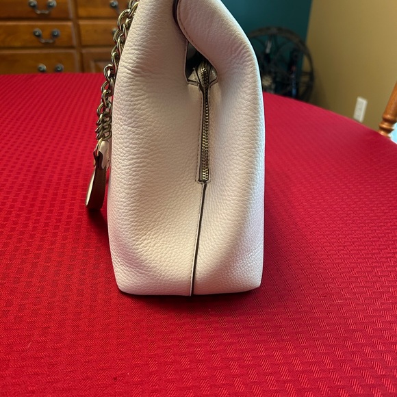 Anne Klein Women's Chain 4 Poster Tote Ivory PEBBLED Leather Snap Close - Picture 3 of 8